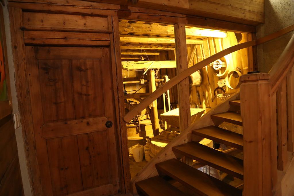 Auberge du Moulin de Léré Vailly Extérieur photo